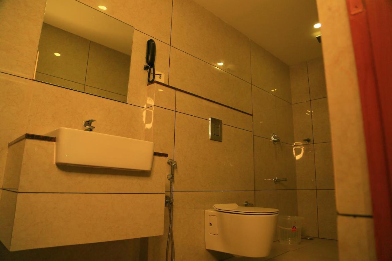 Hotel Victoria International Kattappana Εξωτερικό φωτογραφία