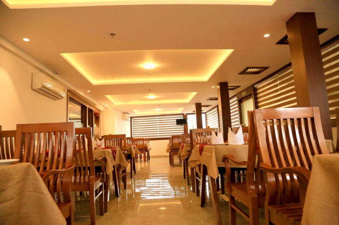 Hotel Victoria International Kattappana Εξωτερικό φωτογραφία