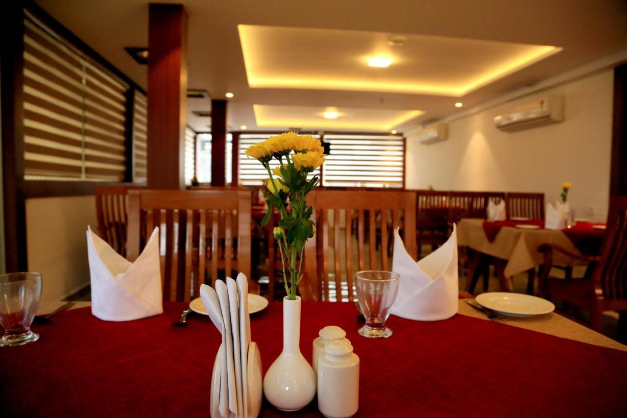 Hotel Victoria International Kattappana Εξωτερικό φωτογραφία